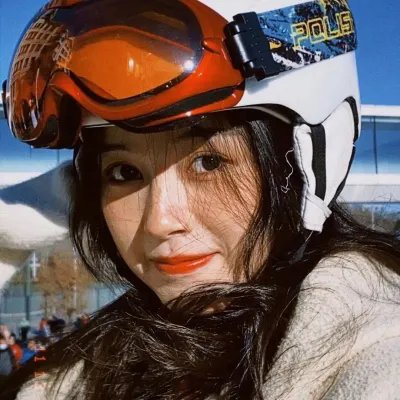 特殊身份的警官